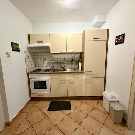 Haus Birkenhain - Appt. Tennyson * سيفيلد ان تيرول