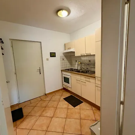 Haus Birkenhain - Appt. Tennyson شقة سيفيلد ان تيرول