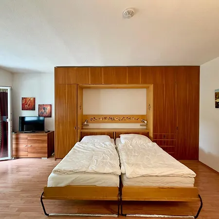 Haus Birkenhain - Appt. Tennyson شقة سيفيلد ان تيرول